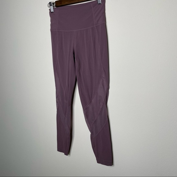 Athleta Women Mauve Mesh Mid Rise Shine Salutation Tight Leggings XS - Picture 3 of 8
